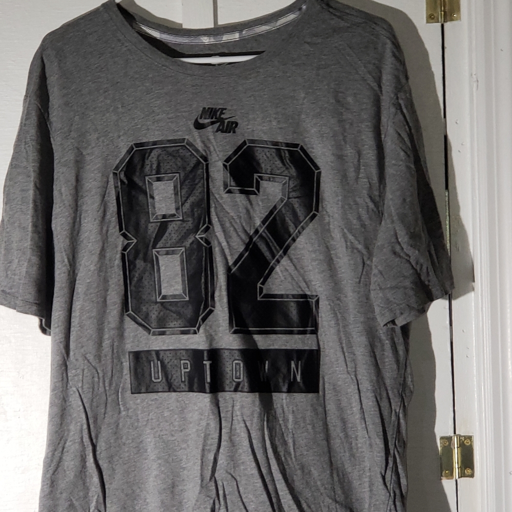Nike tshirt